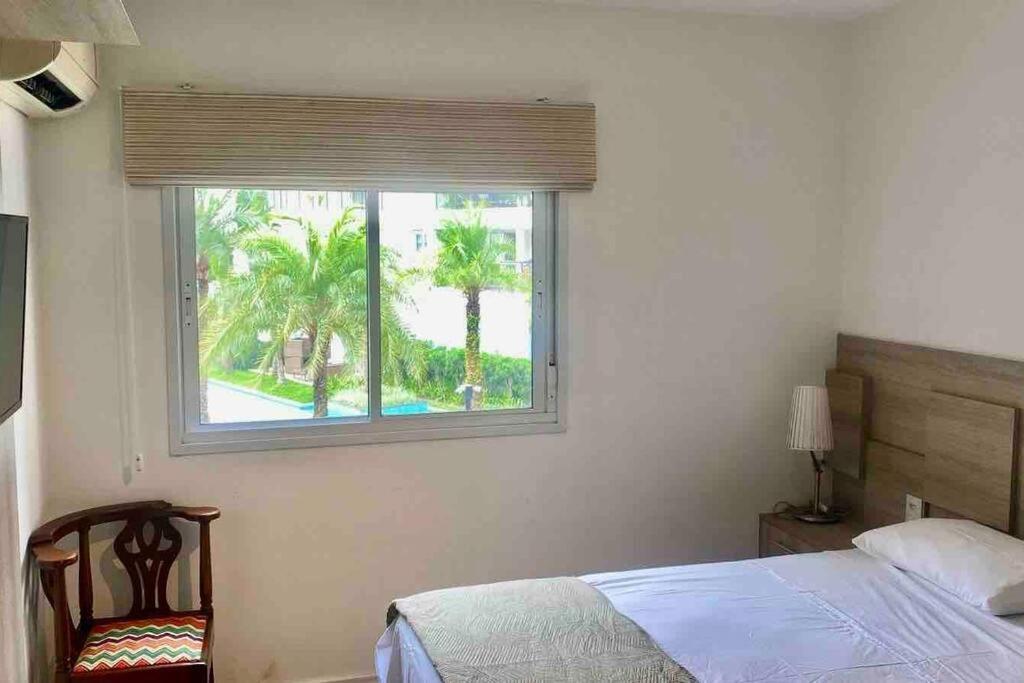 Apartamento 1071 -em Frente Ao Hosp Einstein São Paulo